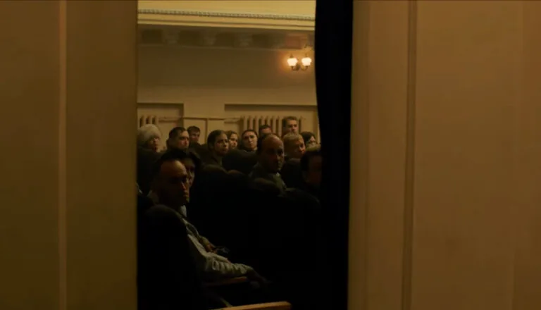 Момент из 2 серии 1 сезона